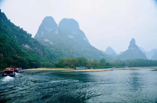 高效绿色智慧工厂